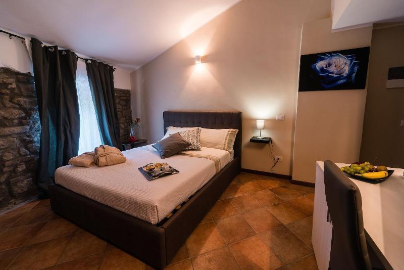 Le Undici Rose Hotel Viterbo Esterno foto