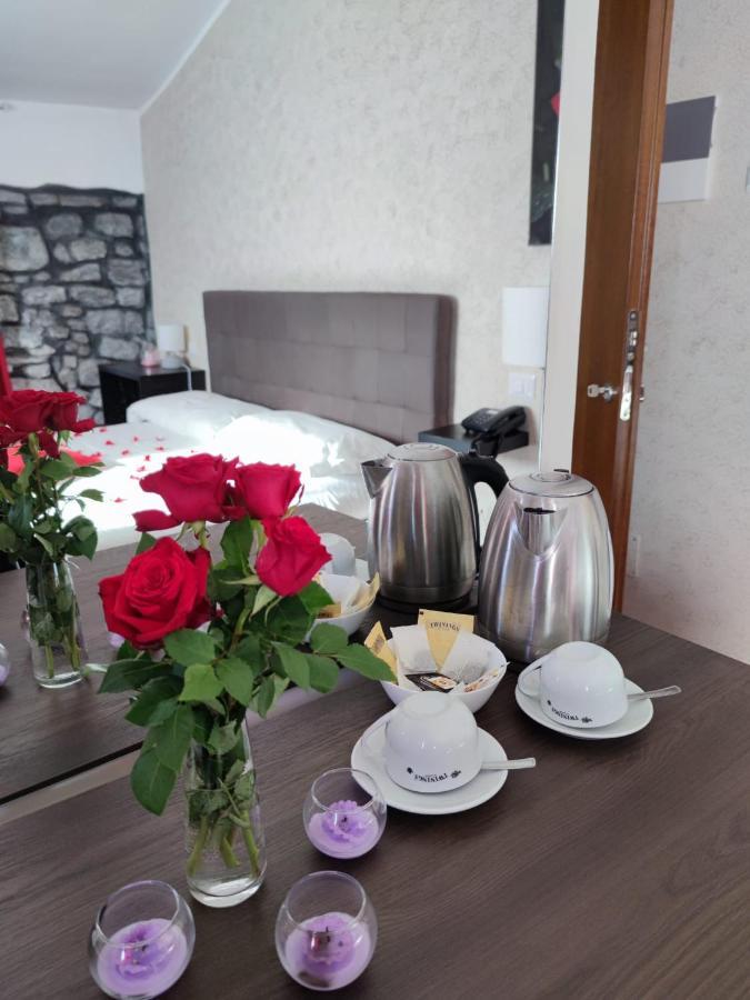 Le Undici Rose Hotel Viterbo Esterno foto