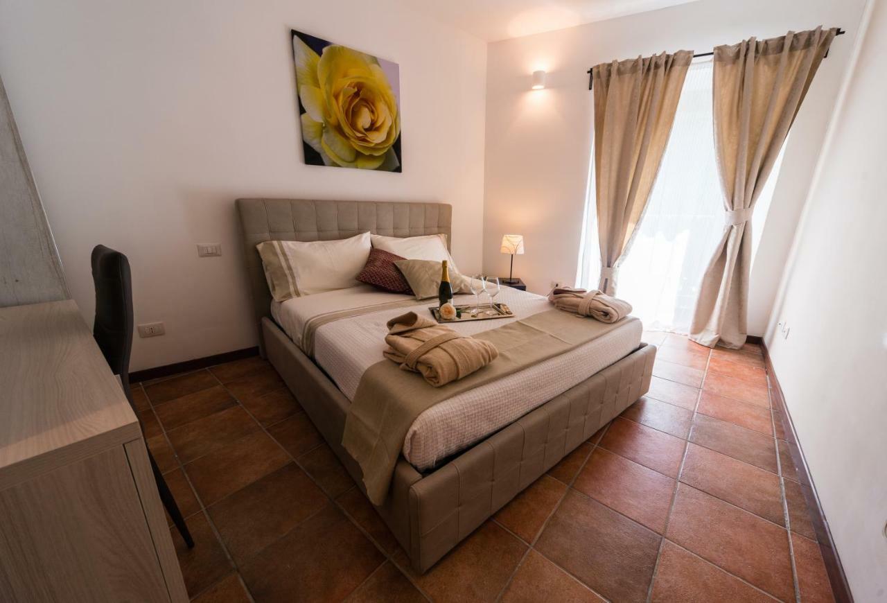 Le Undici Rose Hotel Viterbo Esterno foto