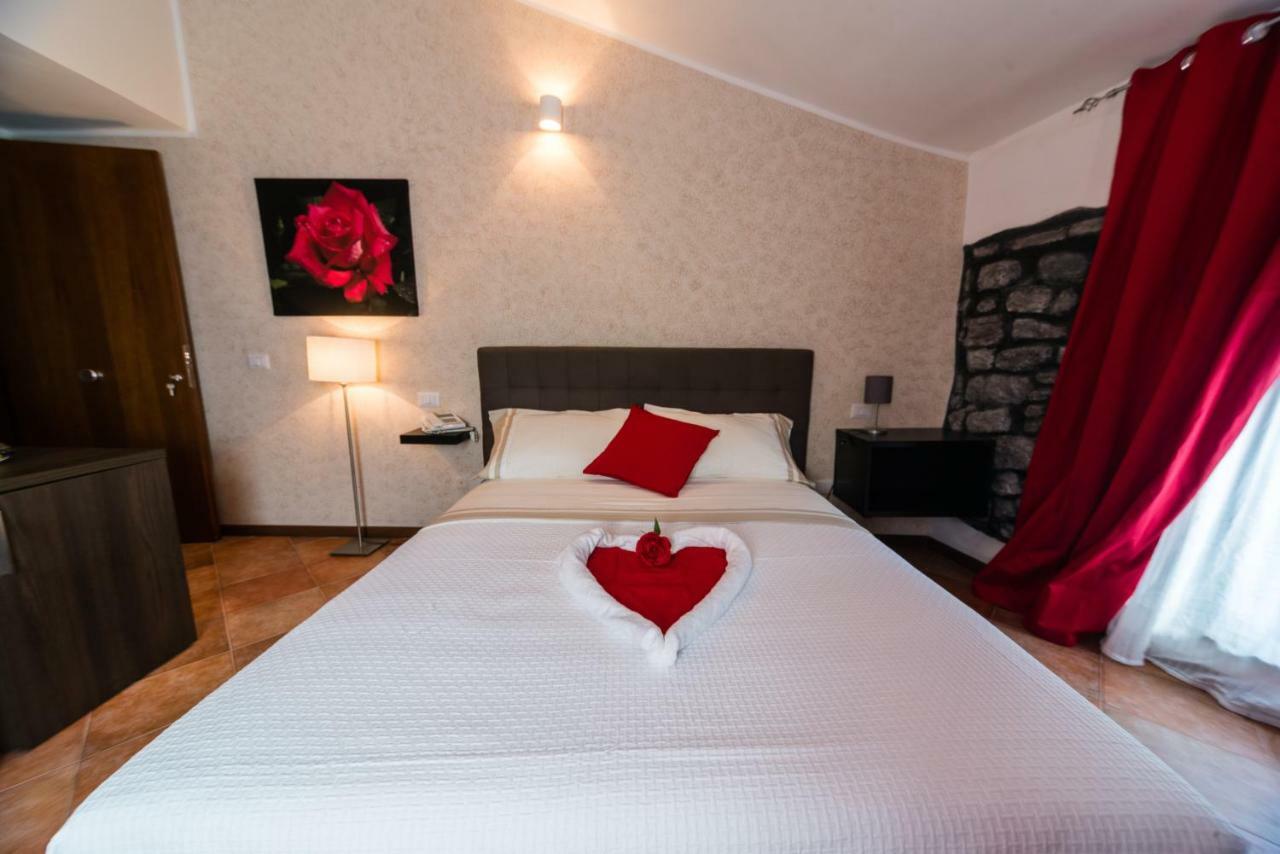 Le Undici Rose Hotel Viterbo Esterno foto