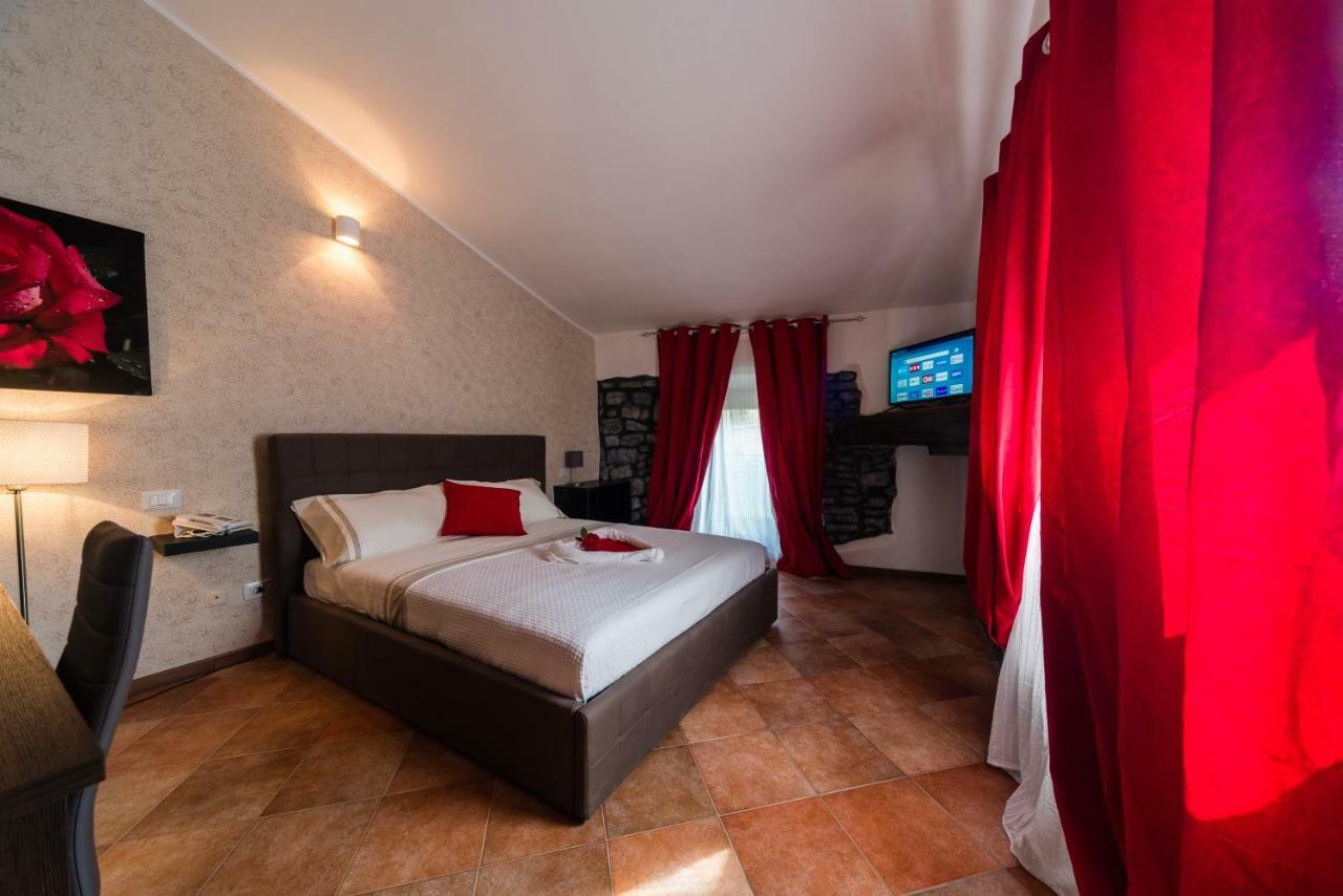 Le Undici Rose Hotel Viterbo Esterno foto