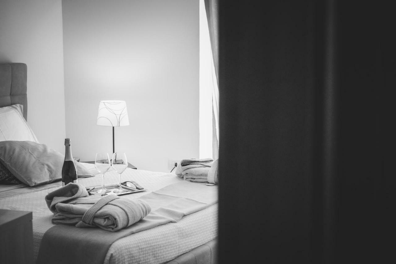 Le Undici Rose Hotel Viterbo Esterno foto