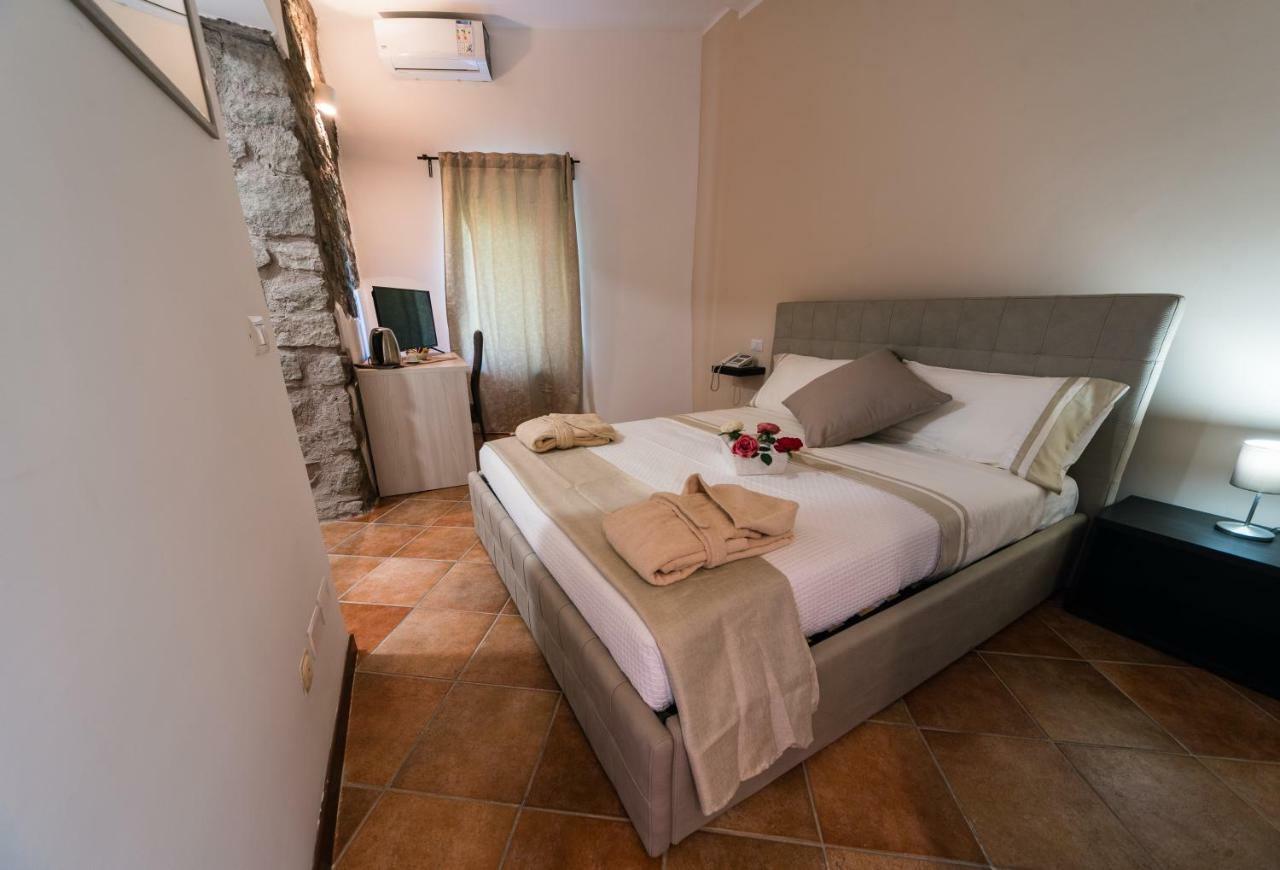 Le Undici Rose Hotel Viterbo Esterno foto