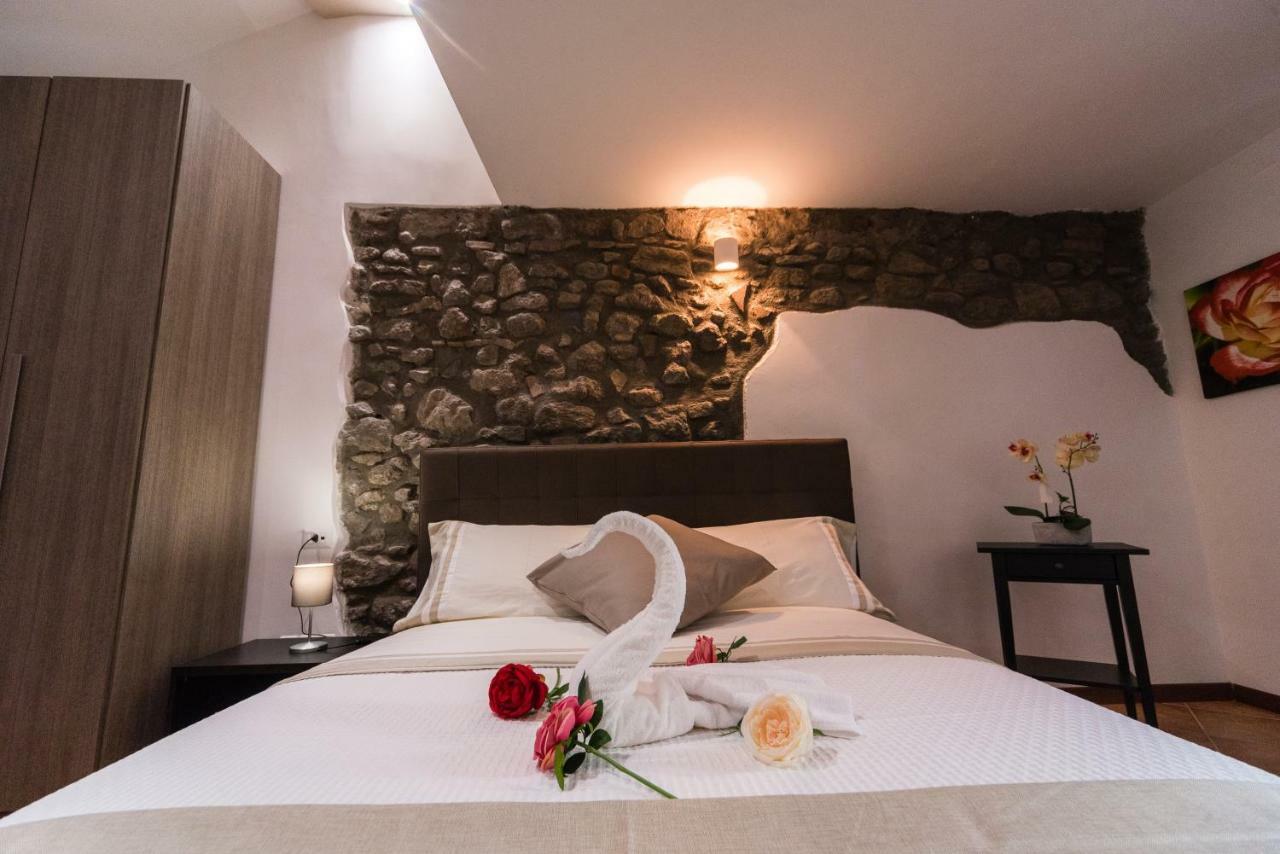 Le Undici Rose Hotel Viterbo Esterno foto