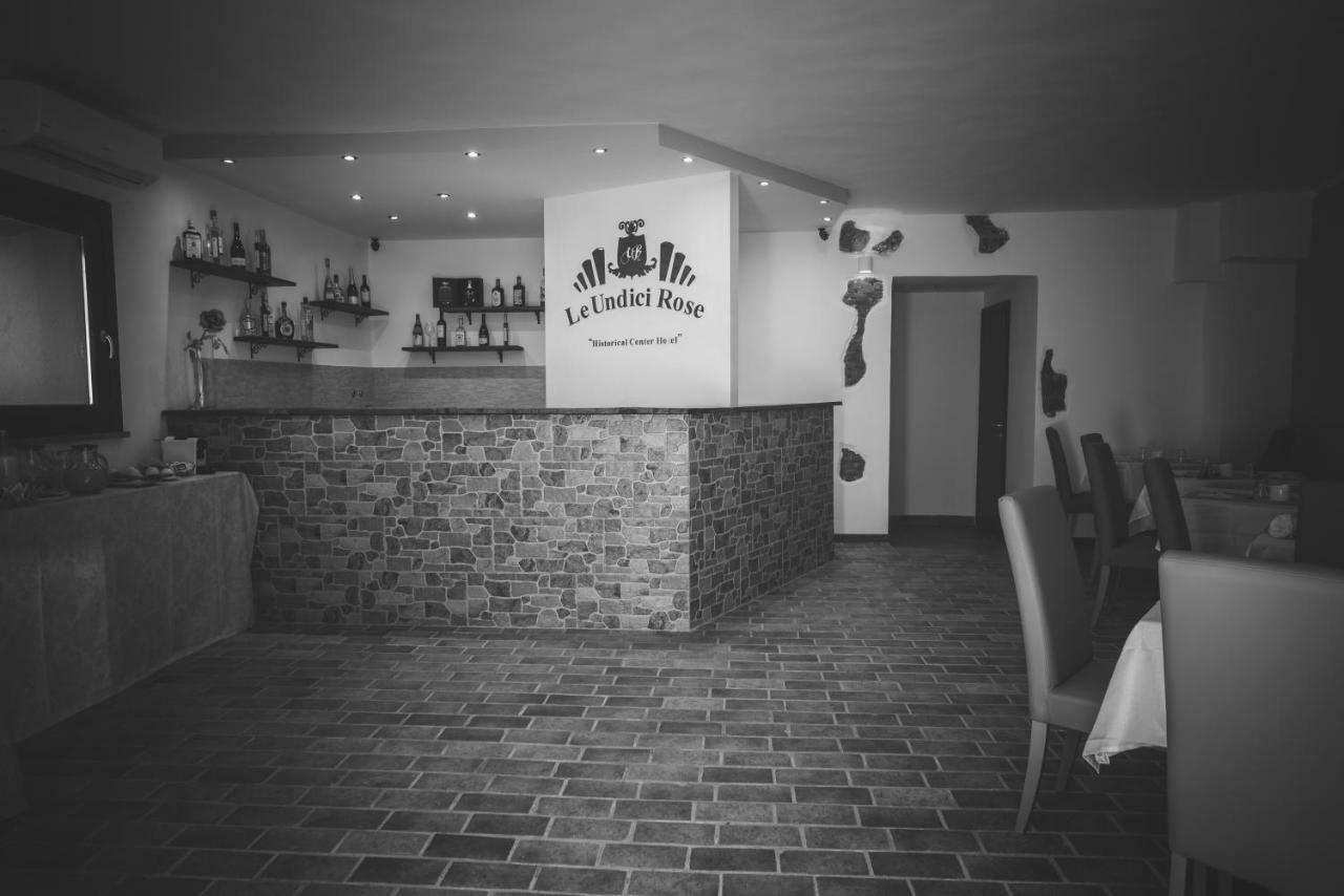 Le Undici Rose Hotel Viterbo Esterno foto